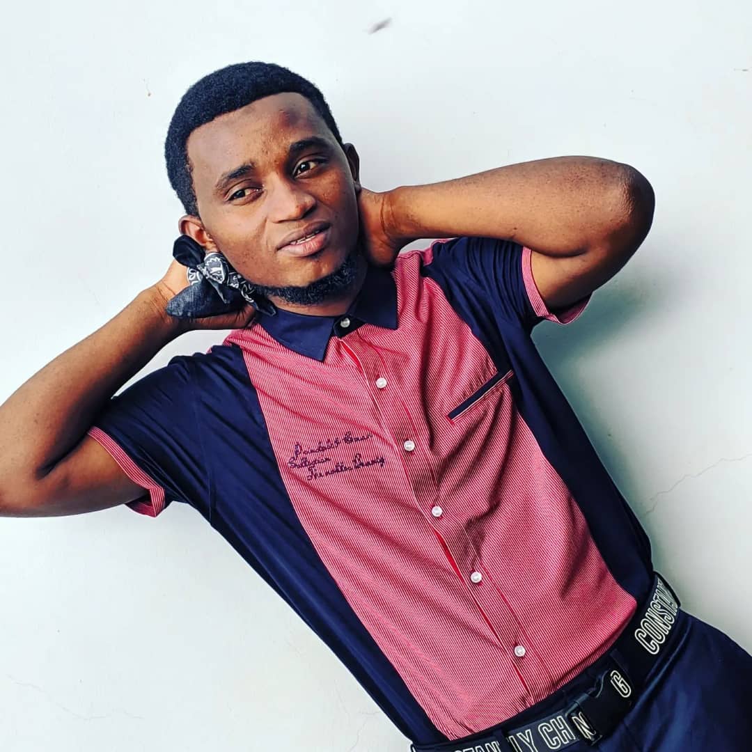 CEO of Safe Hands Graphics Design